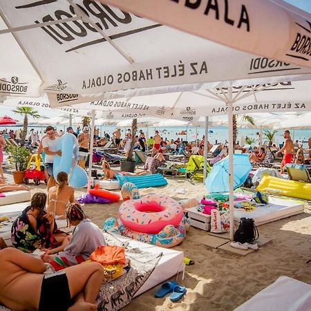 Kr Apartman Siófok Zewnętrze zdjęcie