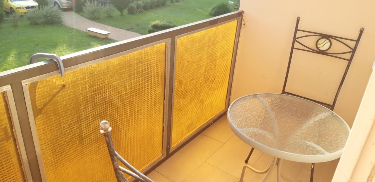 Kr Apartman Siófok Zewnętrze zdjęcie