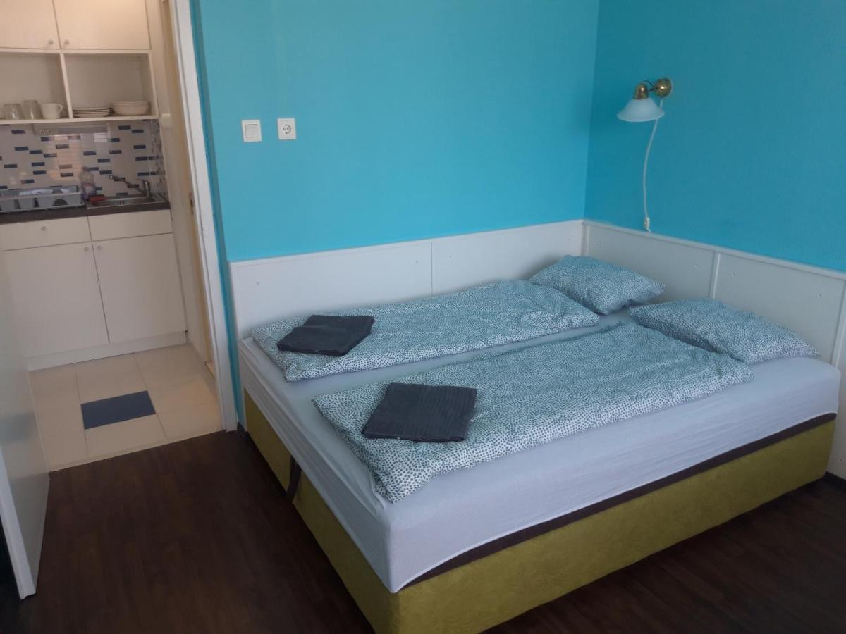 Kr Apartman Siófok Zewnętrze zdjęcie