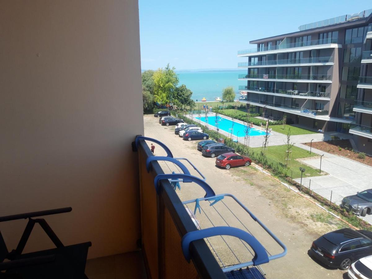 Kr Apartman Siófok Zewnętrze zdjęcie